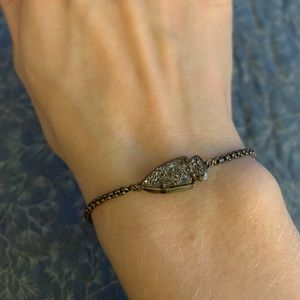 Kendra Scott Gunmetal Arrowhead bracelet